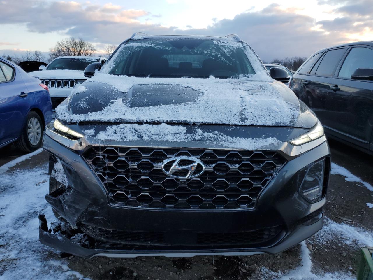 2020 Hyundai Santa Fe - Image 5