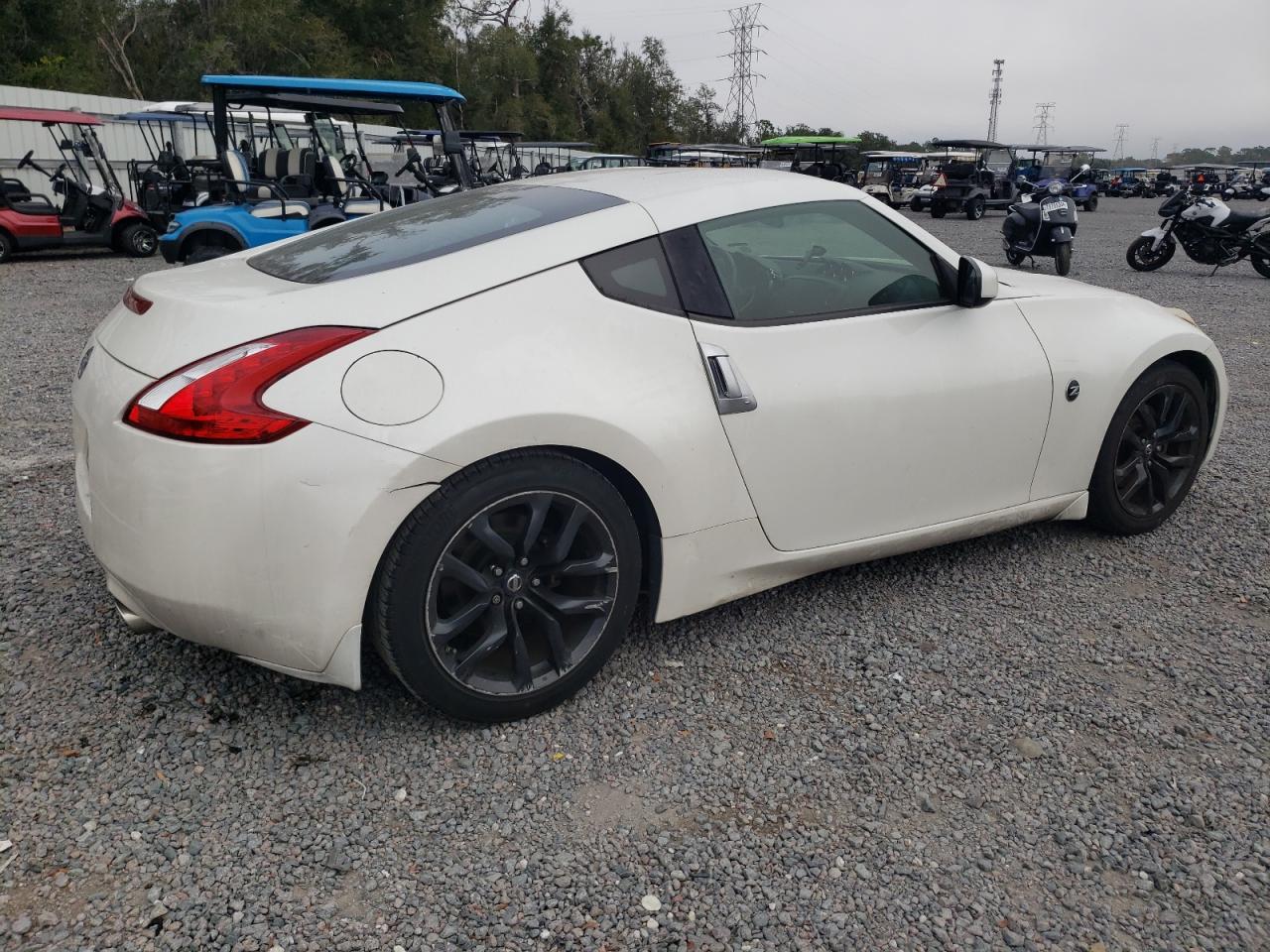 VIN JN1AZ4EH9HM955273 2017 NISSAN 370Z no.3