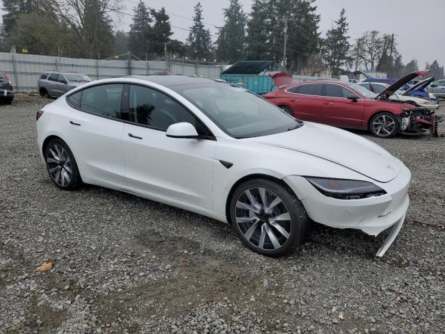  TESLA MODEL 3 2024 Білий