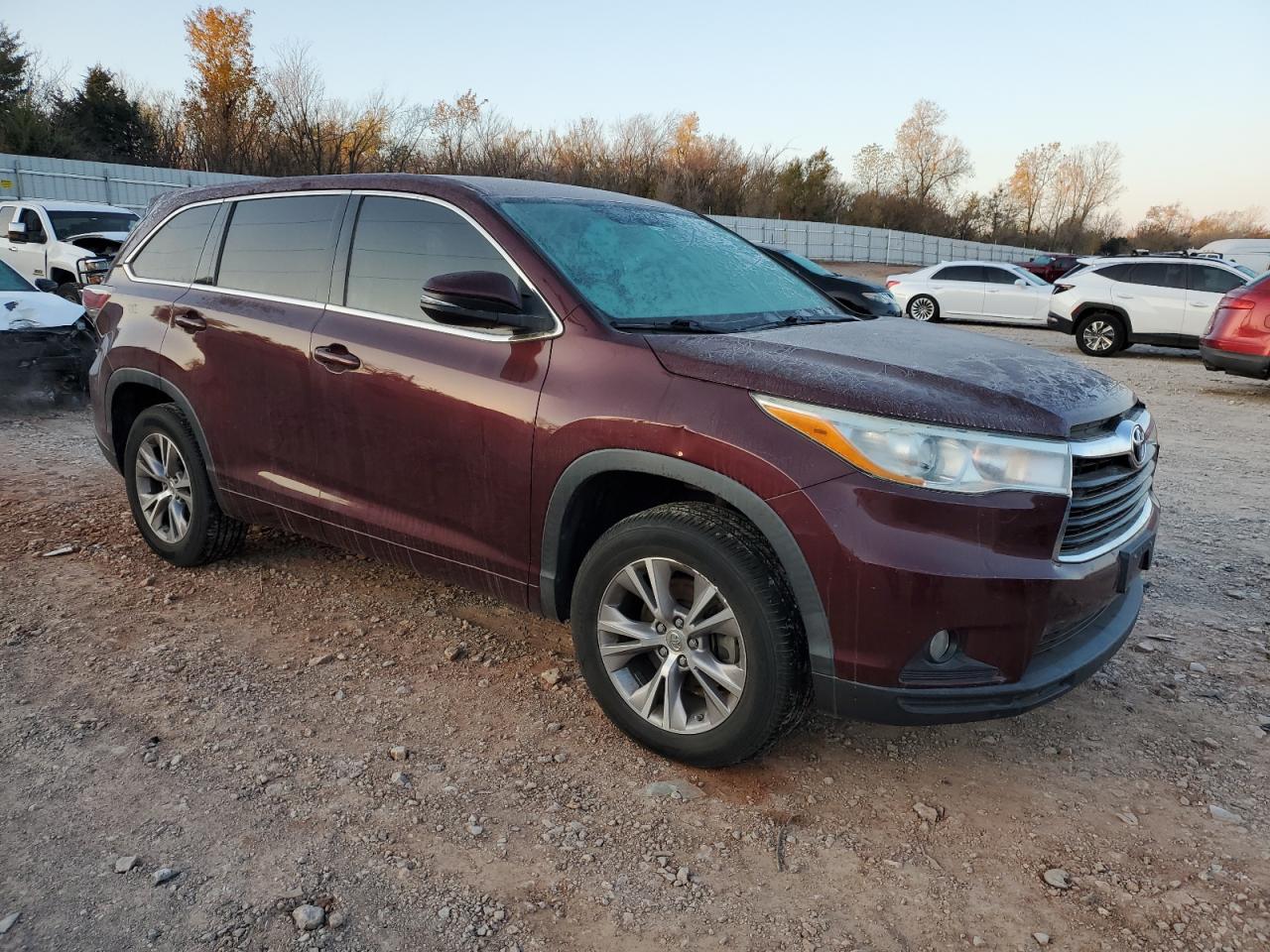 VIN 5TDZKRFHXES032915 2014 TOYOTA HIGHLANDER no.4