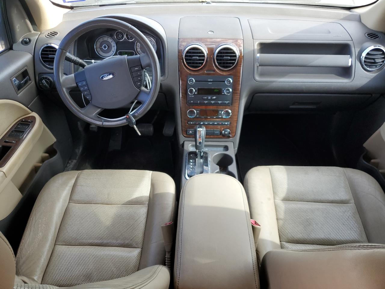 2008 Ford Taurus - Image 8