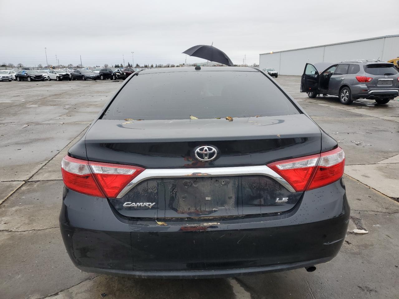 VIN 4T4BF1FK8GR543705 2016 TOYOTA CAMRY no.6