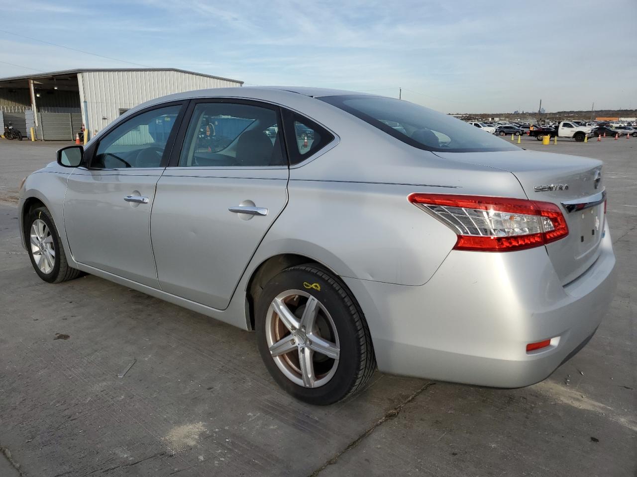 2013 Nissan Sentra - Image 2