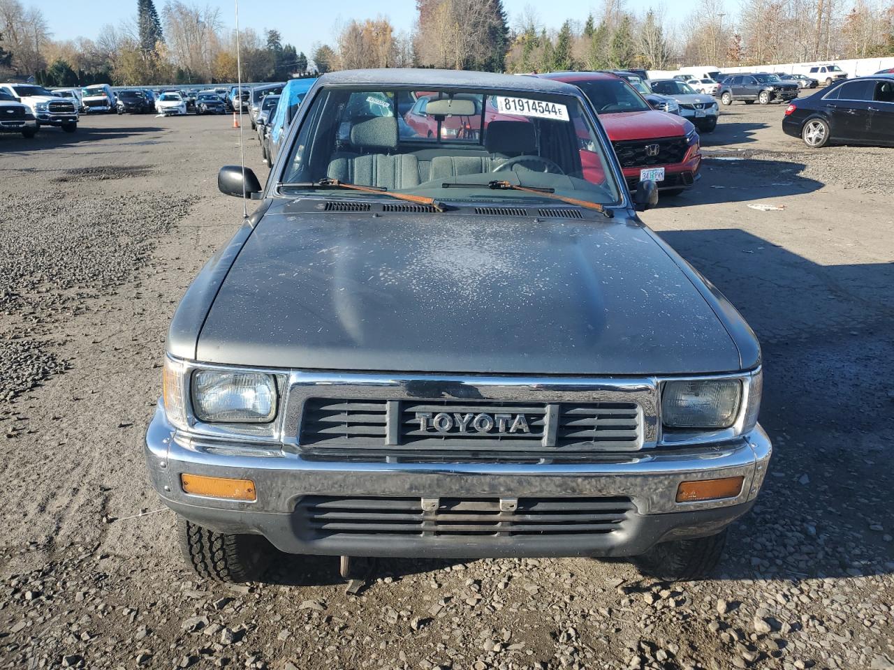 1989 Toyota Pickup - Image 5
