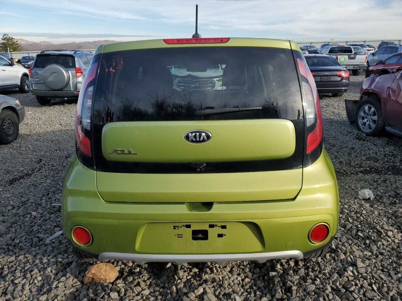 2018 Kia Soul + VIN: KNDJP3A53J7906079 Lot: 81565974