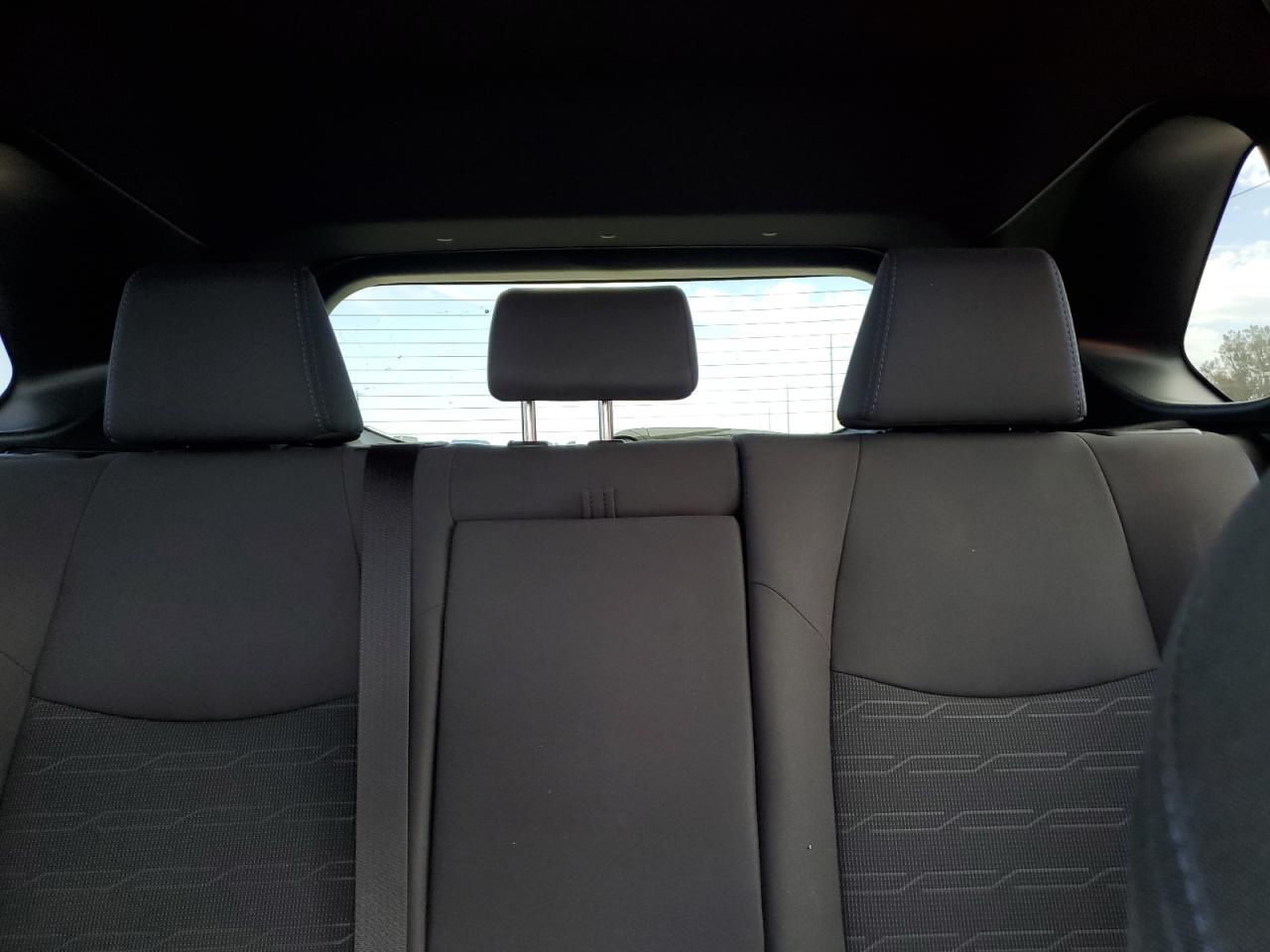 2022 Toyota RAV 4 - Image 10
