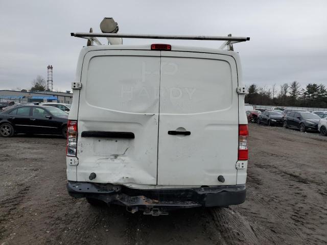  NISSAN NV 2015 Biały