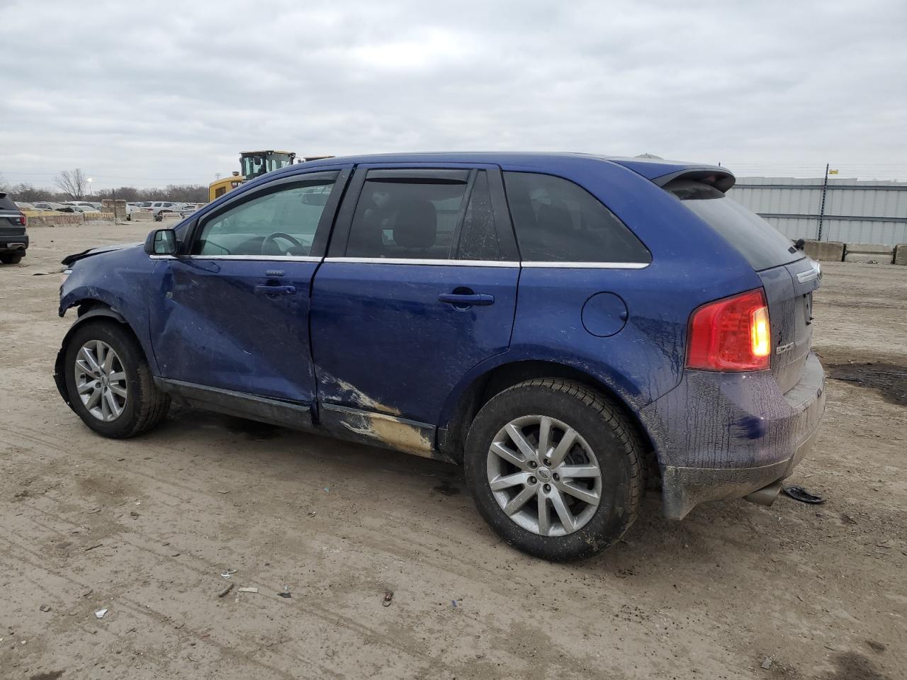 2014 Ford Edge - Image 2