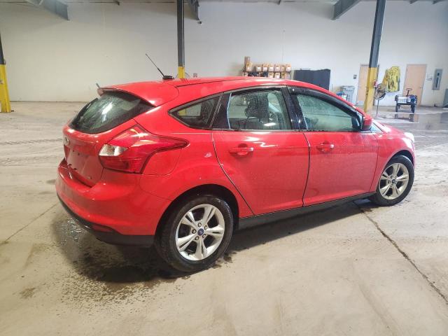  FORD FOCUS 2012 Czerwony