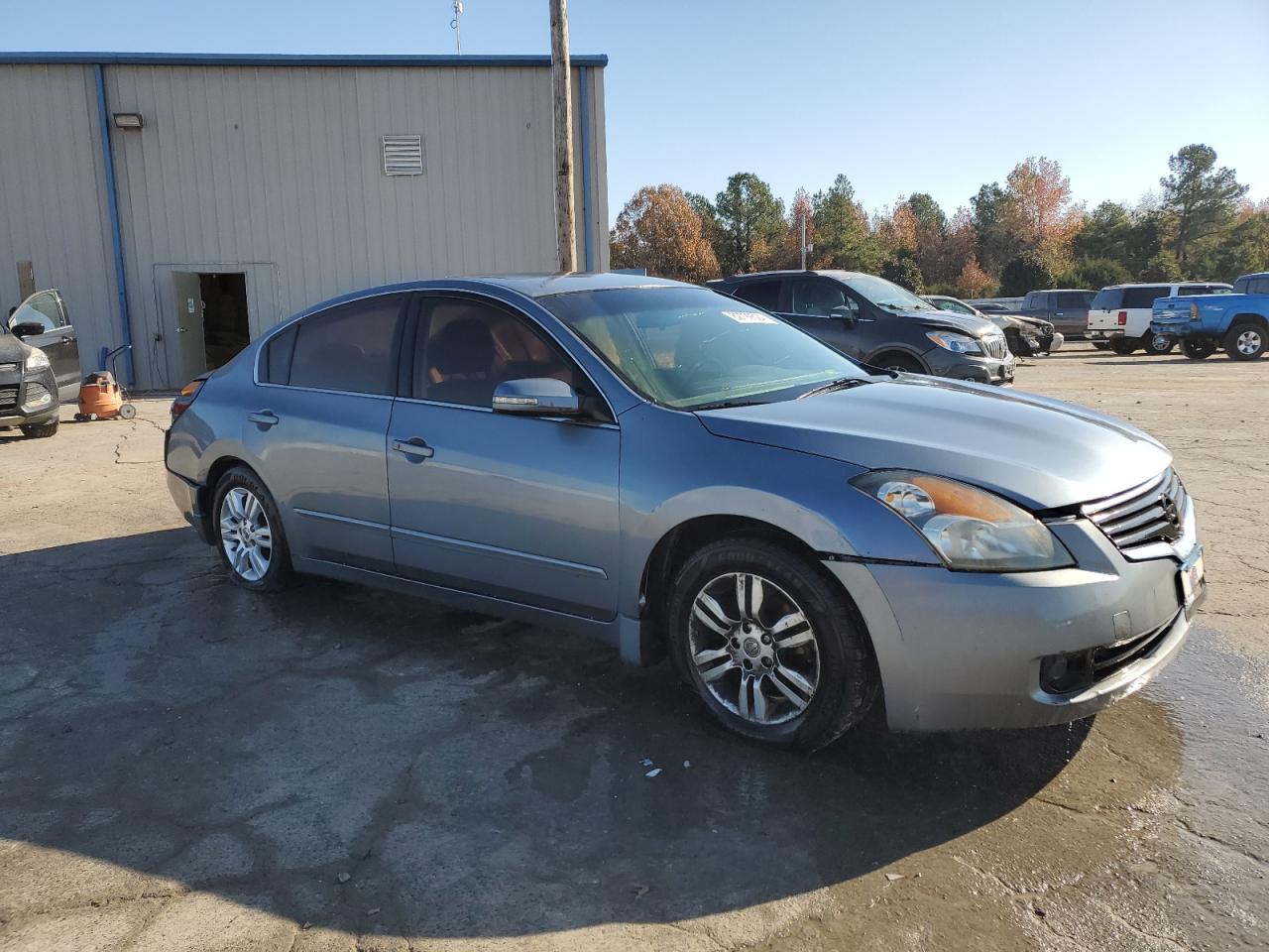 2010 Nissan Altima - Image 4