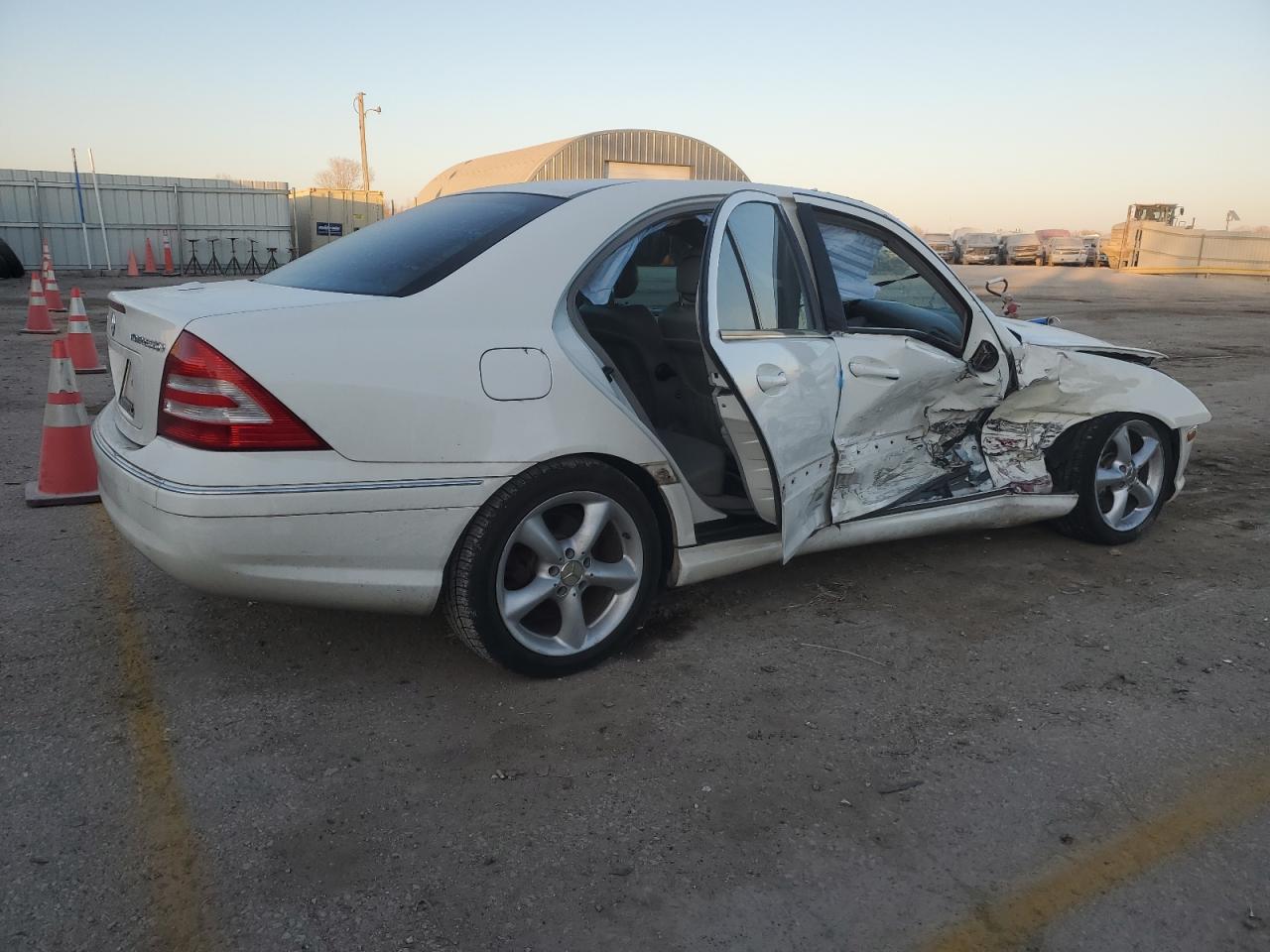 2005 Mercedes-Benz C-klasse - Image 3