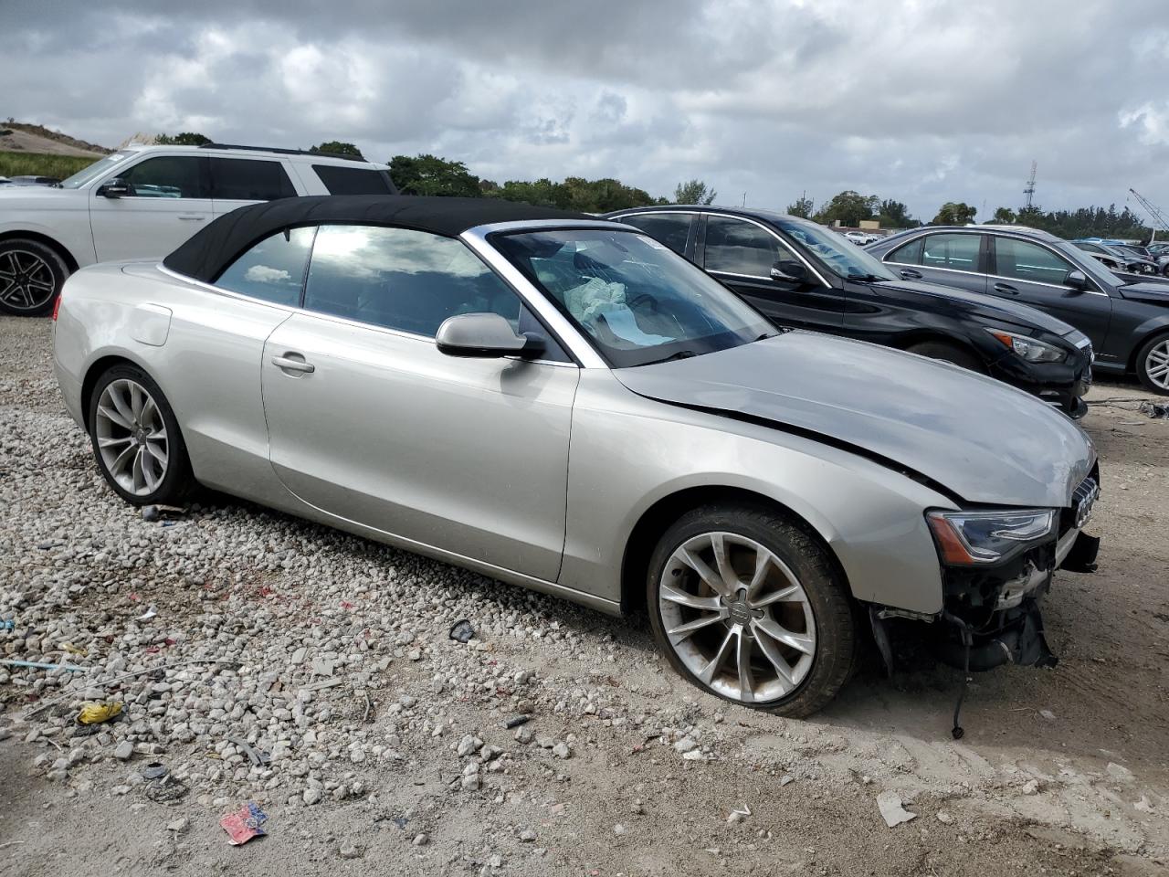 VIN WAULFAFHXDN005369 2013 AUDI A5 no.4