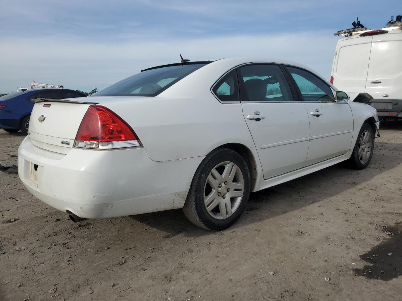 2013 Chevrolet Impala - Image 3