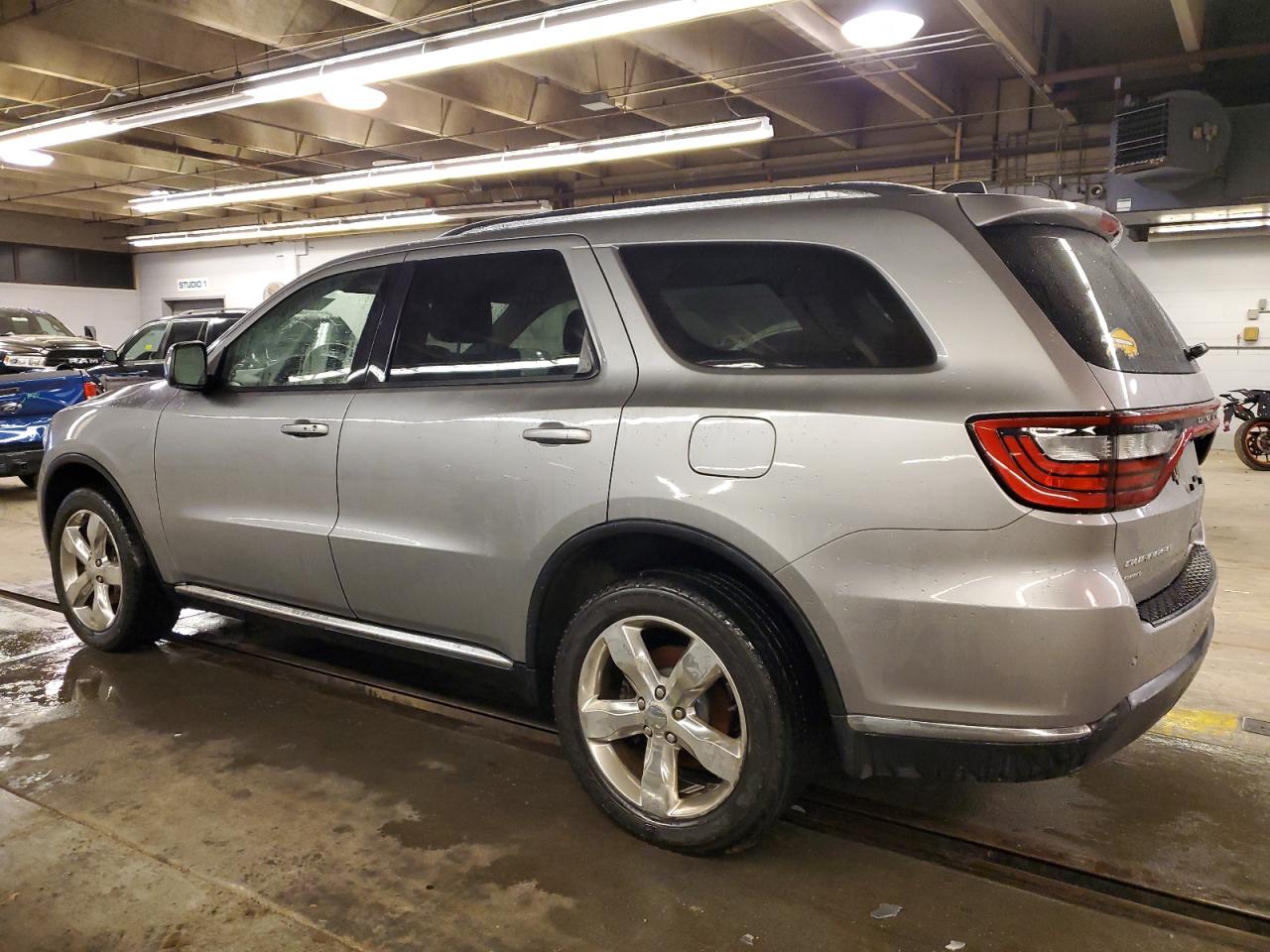 2017 Dodge Durango - Image 2