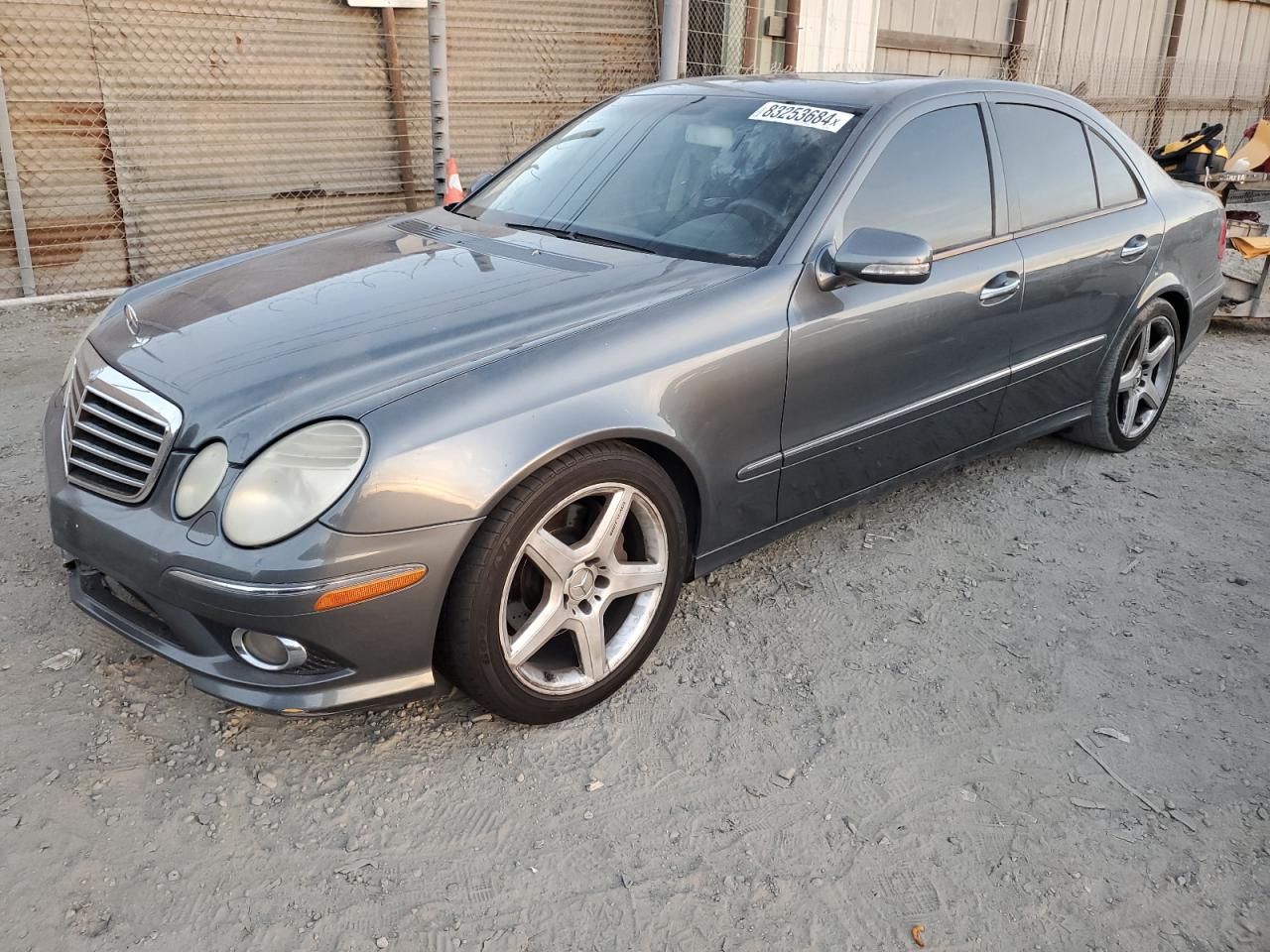 2009 Mercedes-Benz E-klasse - Image 1