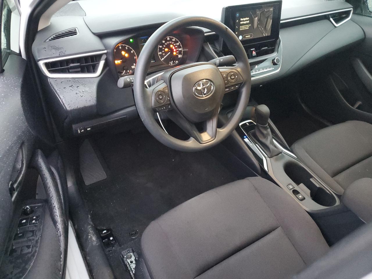 2024 Toyota Corolla - Image 8