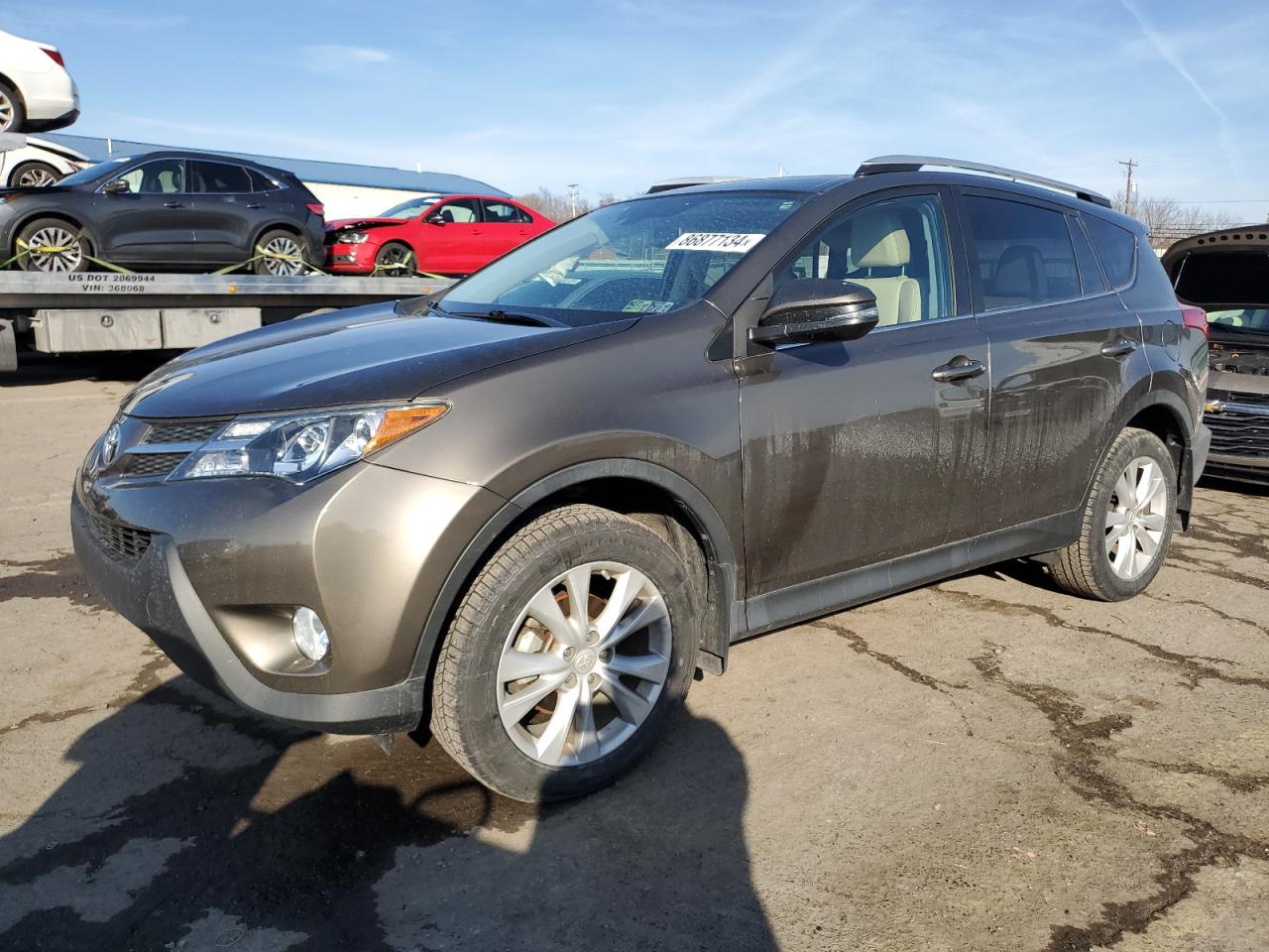 VIN 2T3DFREV1FW267323 2015 TOYOTA RAV4 no.1