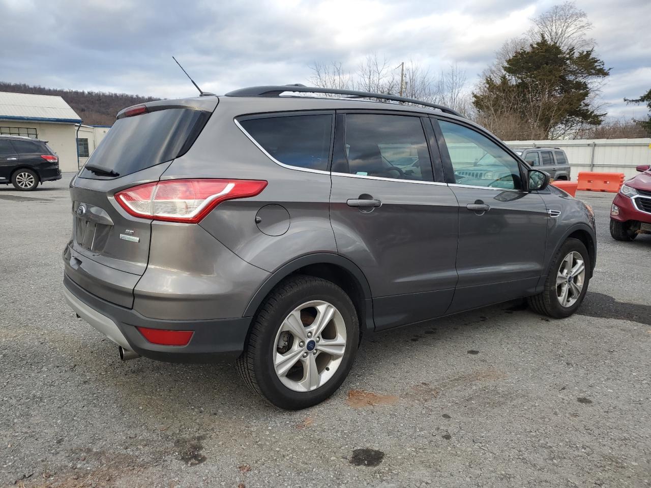 VIN 1FMCU0GX2DUD17793 2013 FORD ESCAPE no.3