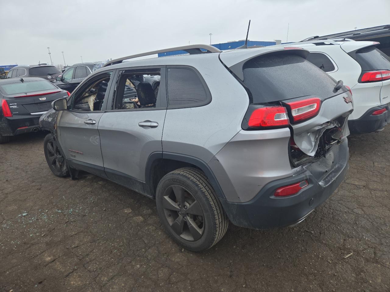 2017 Jeep Grand Cherokee - Image 2
