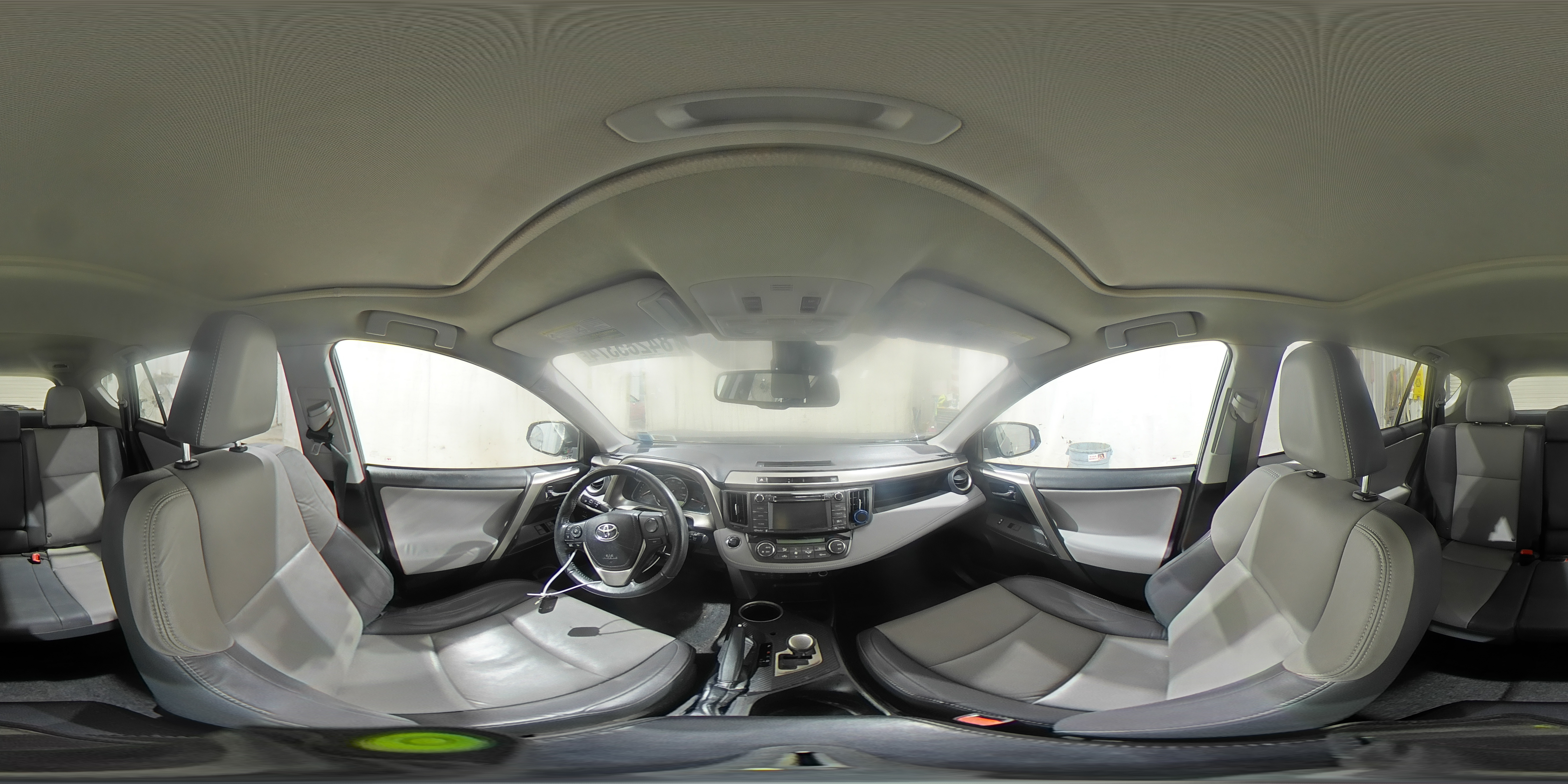 2015 Toyota RAV 4 - Image 15