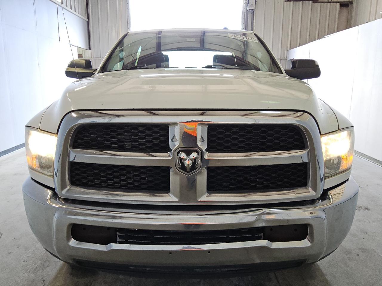 2016 RAM 2500 - Image 5