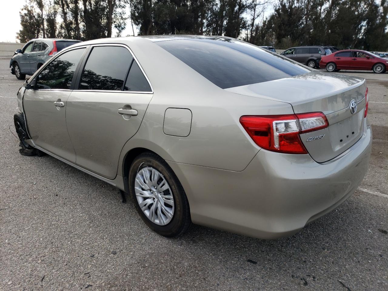 VIN 4T4BF1FK0ER343267 2014 TOYOTA CAMRY no.2