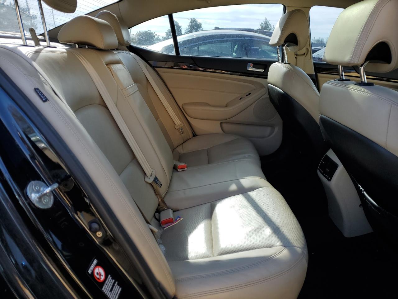 2014 Kia Cadenza - Image 10
