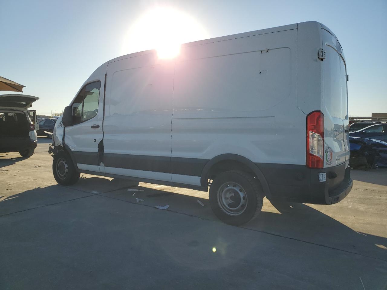 2017 Ford Transit - Image 2