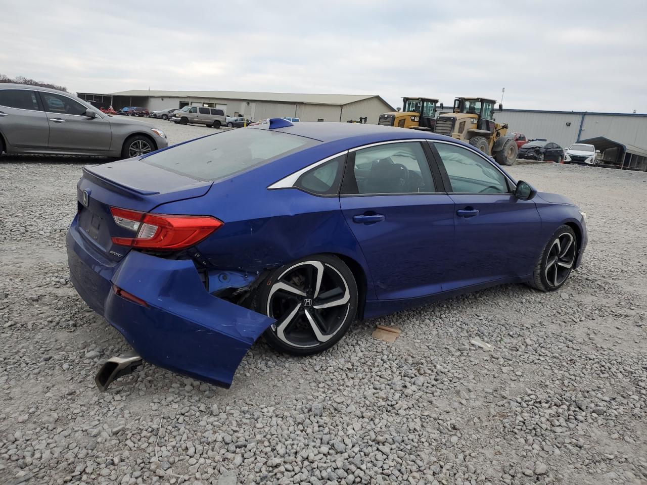 VIN 1HGCV1F38KA066039 2019 HONDA ACCORD no.3