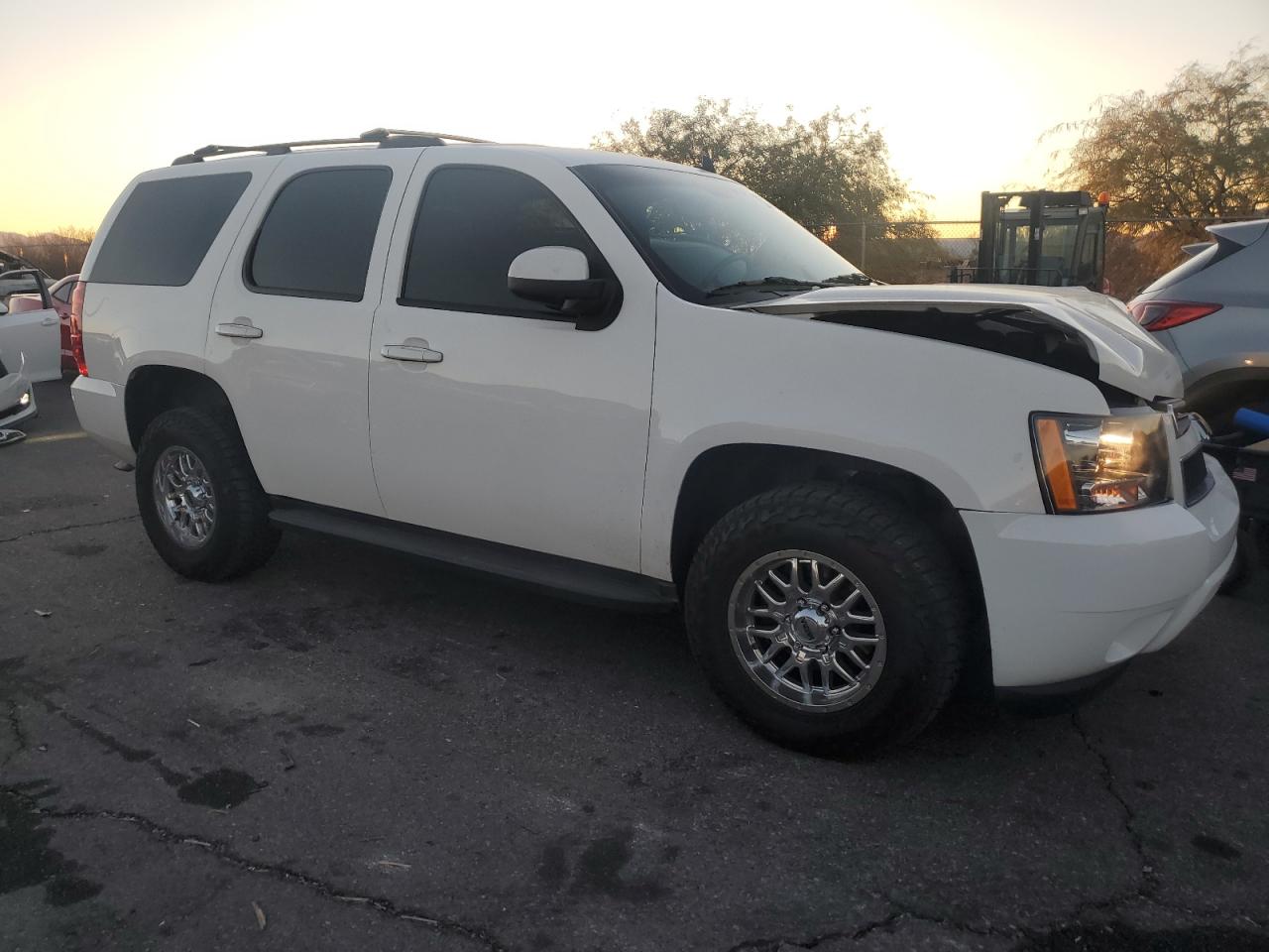 2013 Chevrolet Tahoe - Image 4