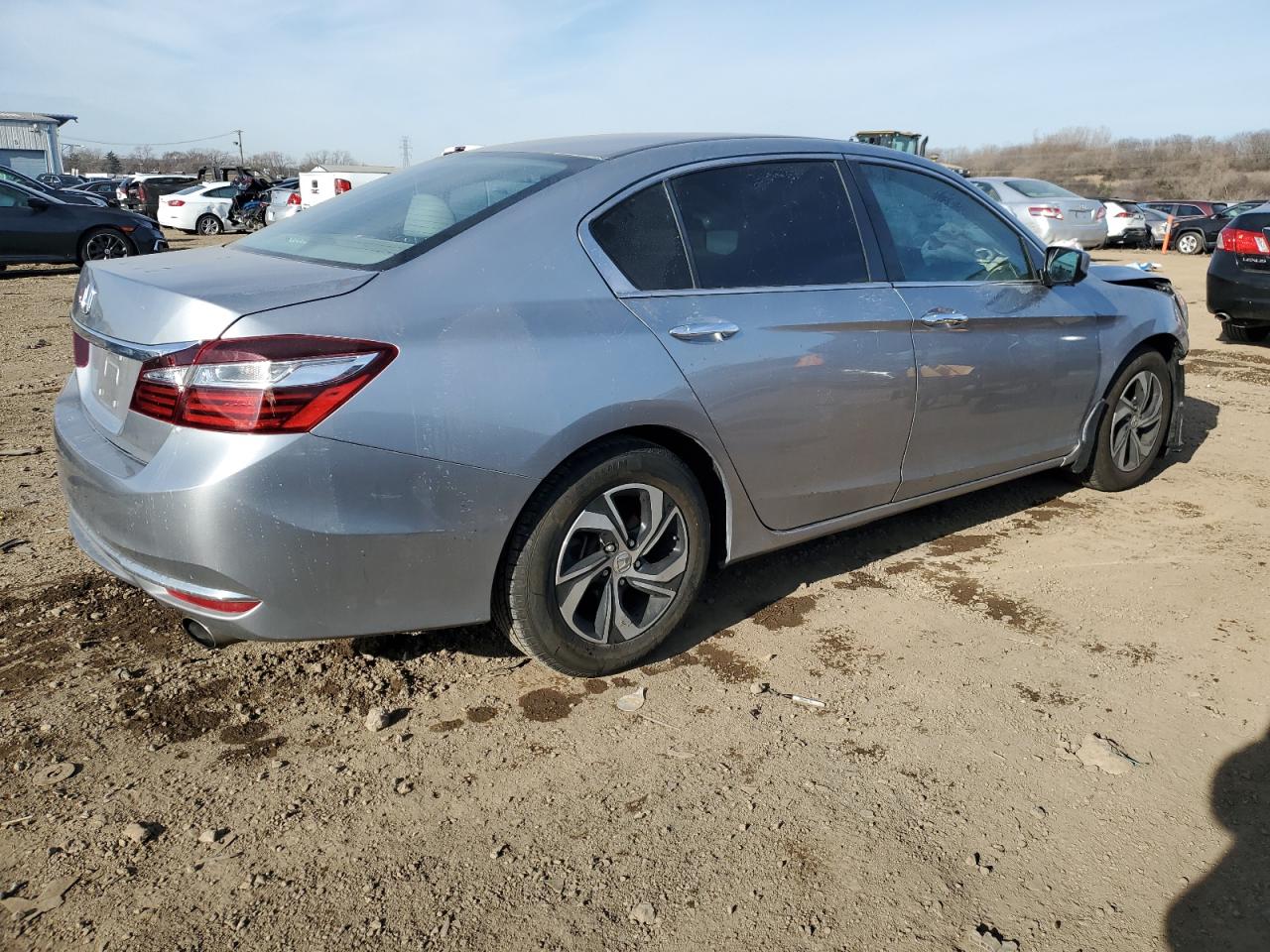 VIN 1HGCR2F32GA171323 2016 HONDA ACCORD no.3