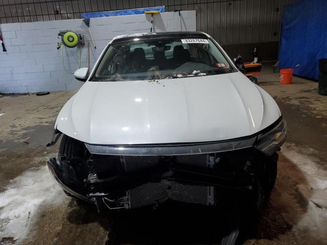  VOLKSWAGEN JETTA 2024 Білий