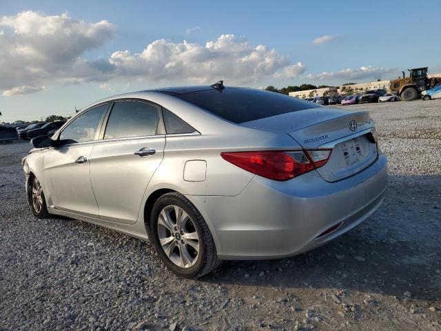  HYUNDAI SONATA 2013 Сріблястий