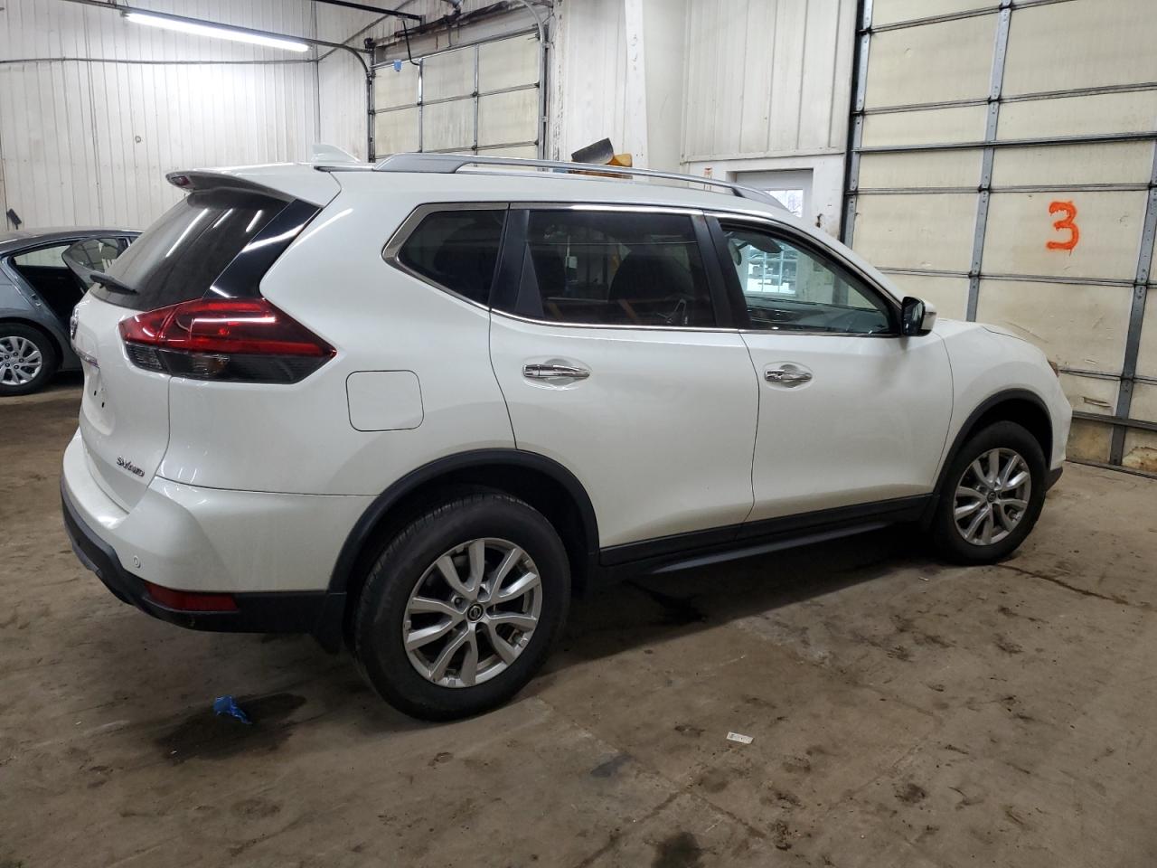 2019 Nissan Rogue - Image 3