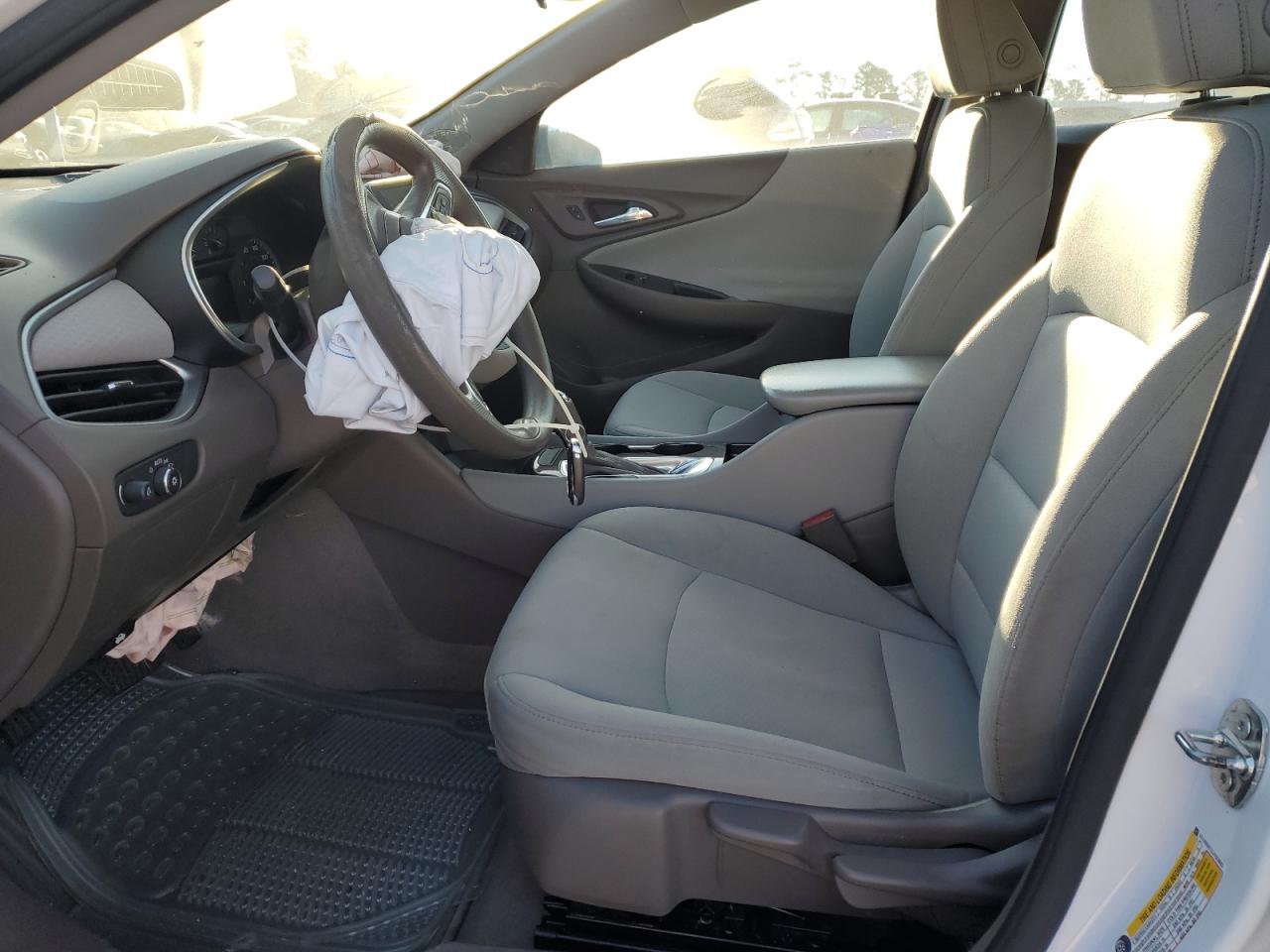 2020 Chevrolet Malibu - Image 7