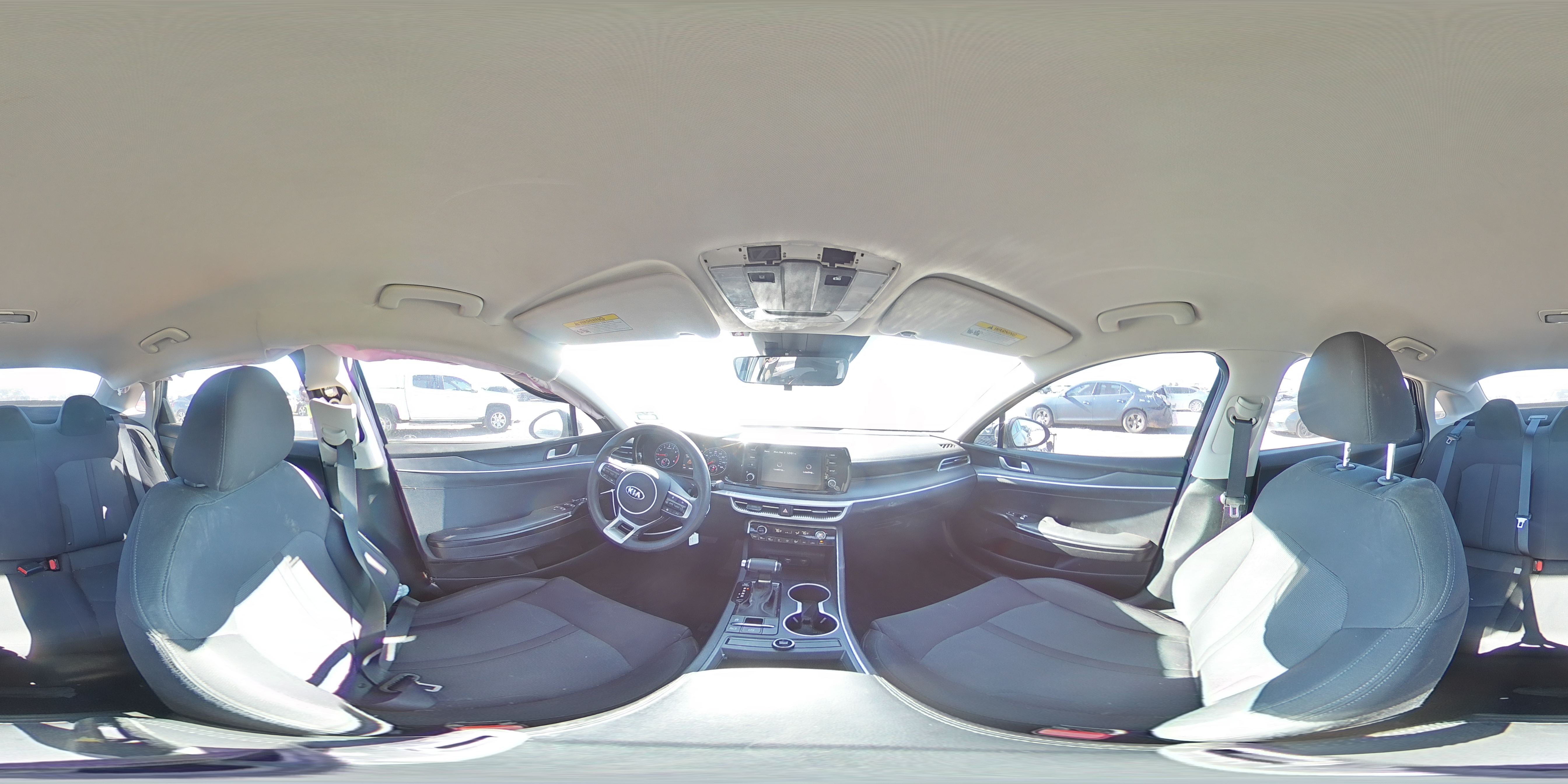 2021 Kia K5 - Image 13