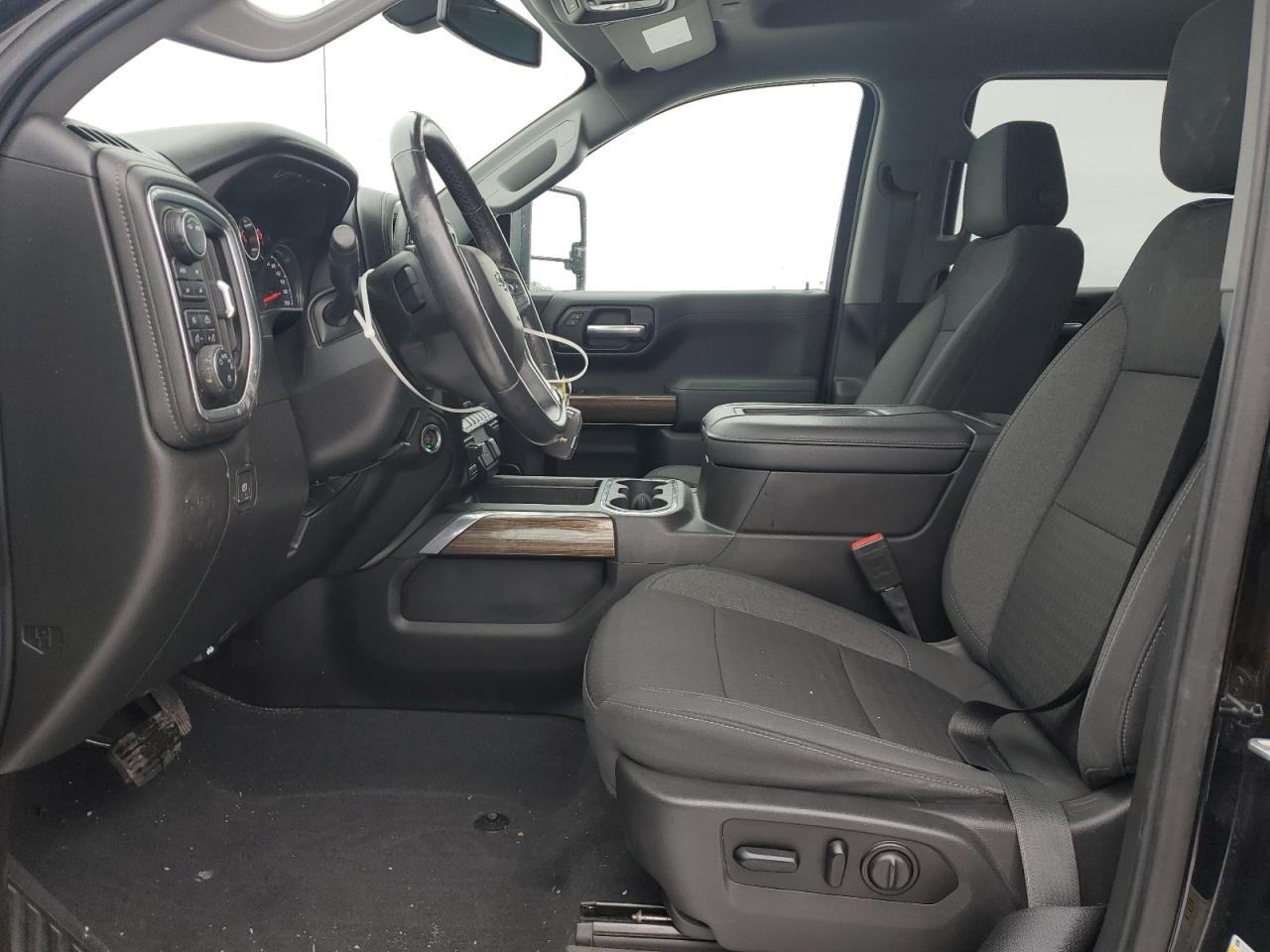 2021 Chevrolet Silverado - Image 7