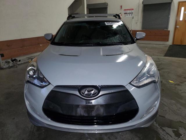  HYUNDAI VELOSTER 2013 Білий