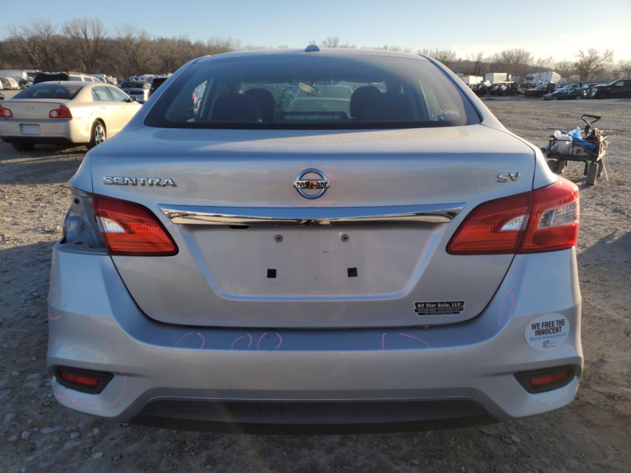 VIN 3N1AB7AP7HY207718 2017 NISSAN SENTRA no.6