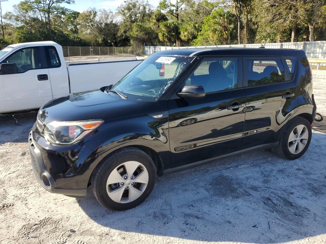 VIN KNDJN2A26E7011519 2014 KIA SOUL no.1