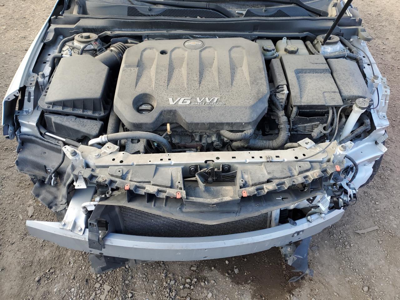 2015 Chevrolet Impala - Image 11