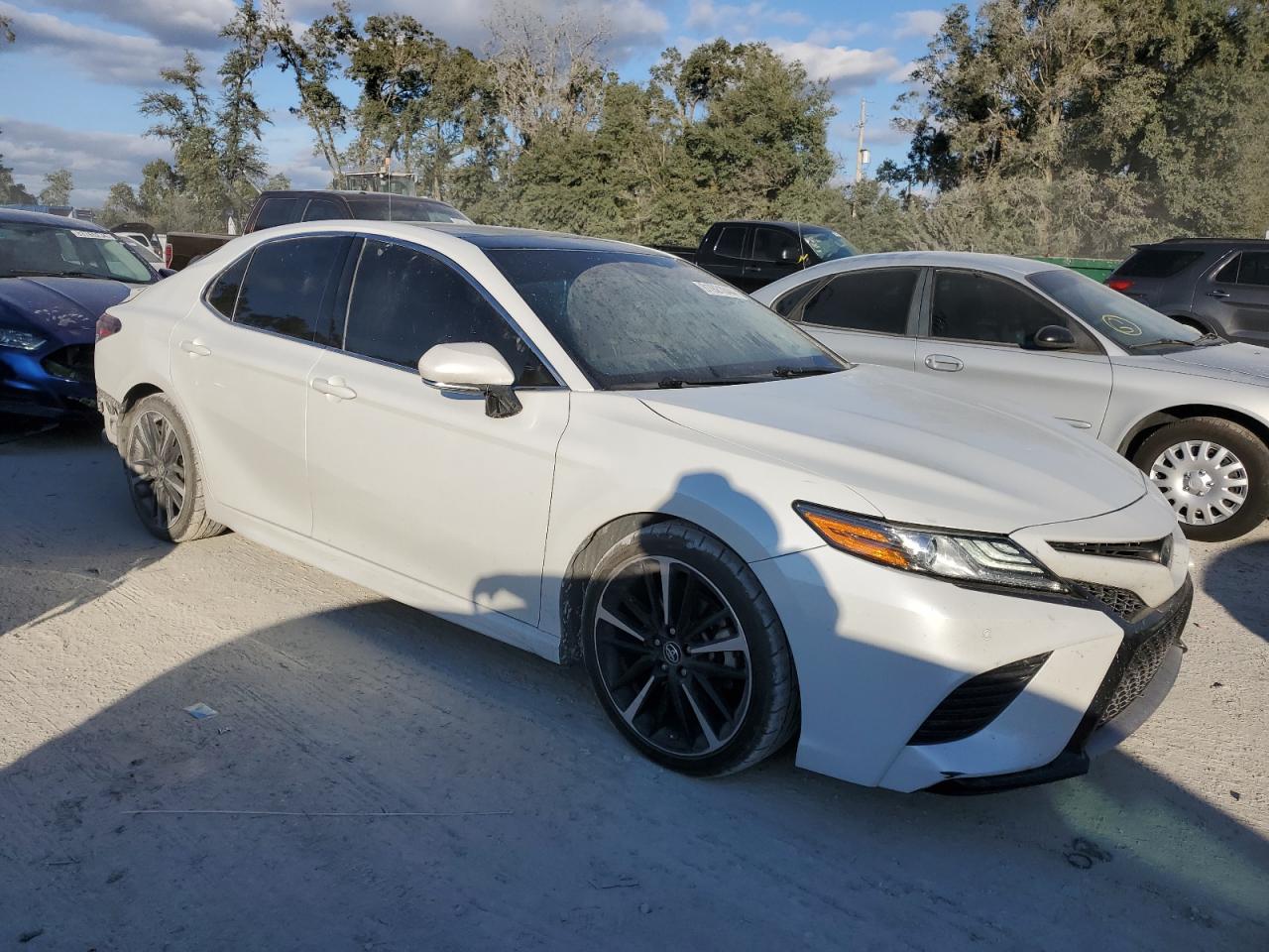 2018 Toyota Camry - Image 4