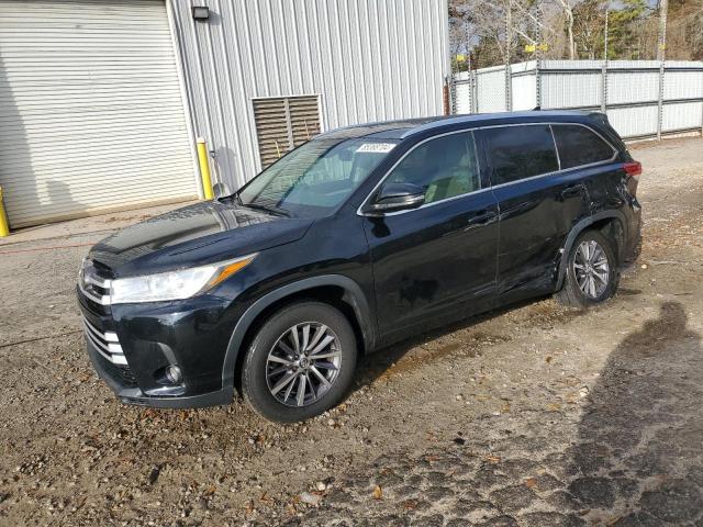  TOYOTA HIGHLANDER 2017 Черный