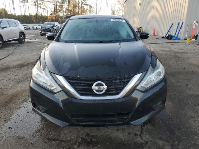  NISSAN ALTIMA 2018 Чорний