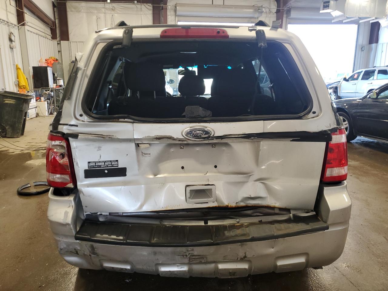 2010 Ford Escape - Image 6