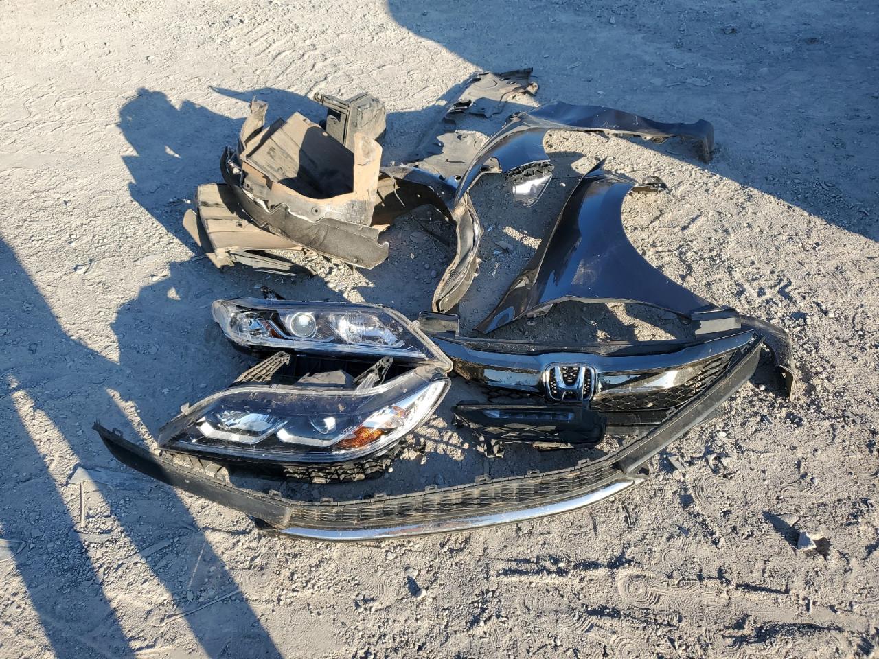 2017 Honda Accord - Image 12