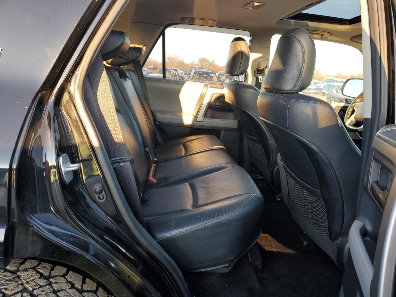 2013 Toyota 4Runner - Image 10