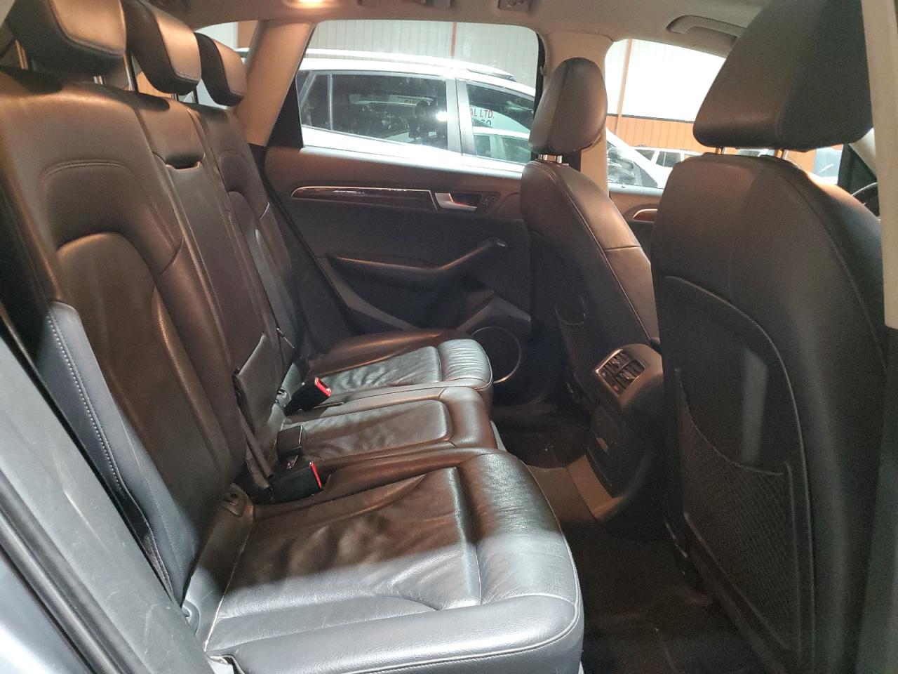 2010 Audi Q5 Premium Plus VIN: WA1LKCFP0AA077079 Lot: 84256394