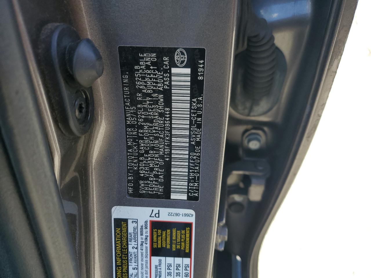 2015 Toyota Camry - Image 12