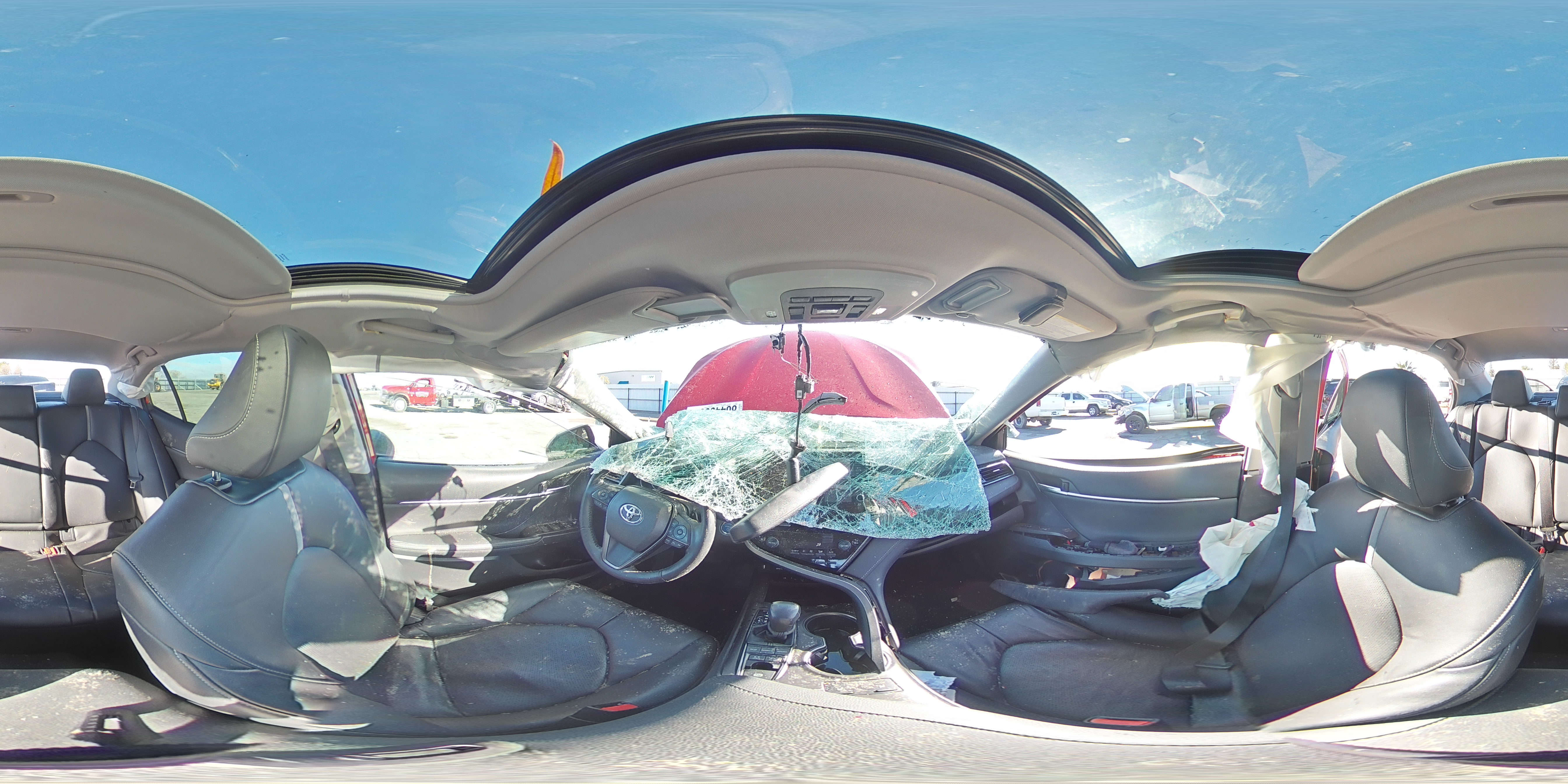 2021 Toyota Camry - Image 12